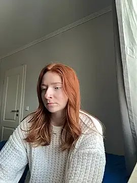 HoneyBunny18 — Boobs Play 