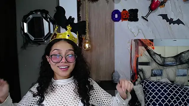 Freechat honeymoon_12 on StripChat