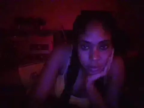 HONEYSWEETS_LIVE on StripChat