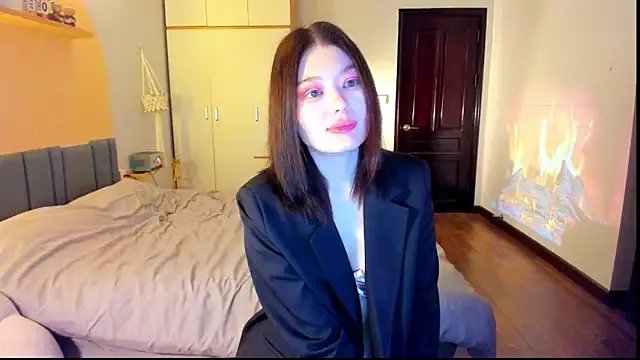 StripChat HopeLovely is Freechat HopeLovely — strip dance <3