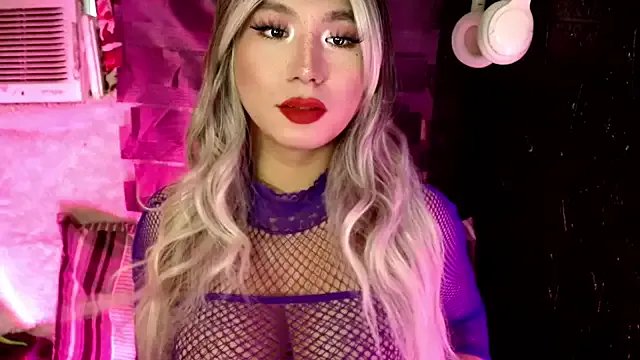 HoresCOCKLUCY on StripChat