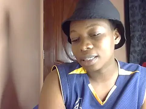 Horny-pretty on StripChat