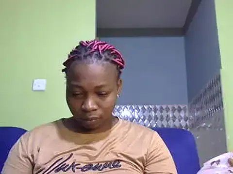 Horny-pretty on StripChat