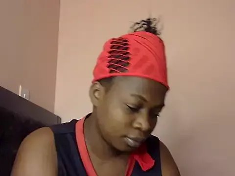 Horny-pretty on StripChat