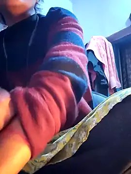 Hot_Alisaa — Freechat on StripChat