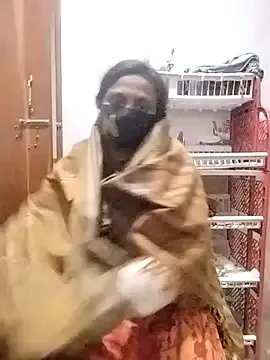 Hot_Sweety02 on StripChat