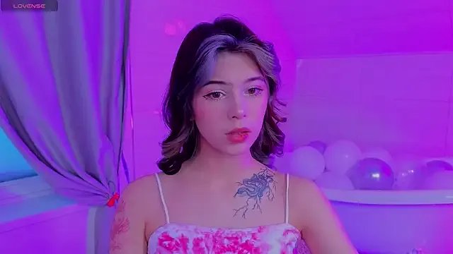 Hotary_Yuko on StripChat