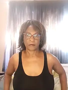 Hotgrannyx on StripChat