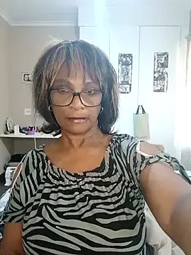 Hotgrannyx on StripChat