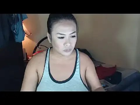 Freechat Hugecocklady on StripChat