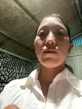 Freechat Huong-Ly on StripChat