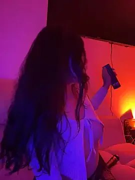 i_am_nina_ on StripChat