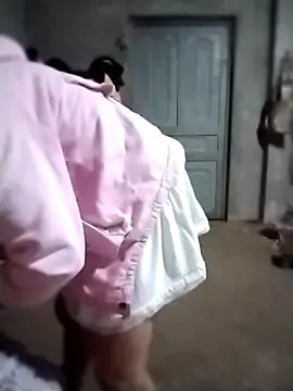 iam-eli — Xem pussy