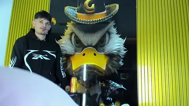 Iam_Steven on StripChat