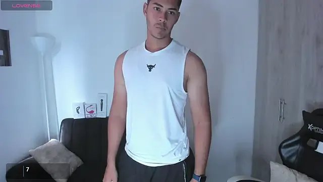 Iamdylan777 on StripChat