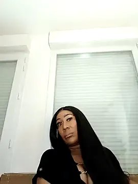 iamlalamilano on StripChat