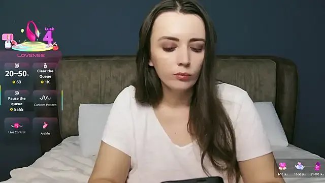 IamMolly on StripChat