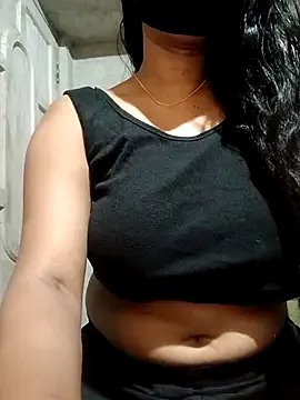 Freechat IamNaina69 on StripChat