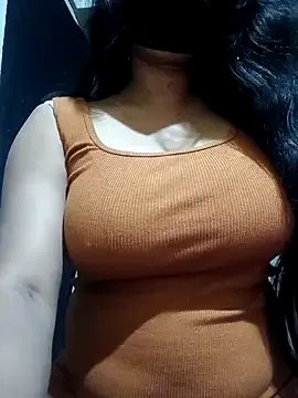 Freechat IamNaina69 on StripChat
