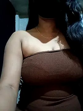 Freechat IamNaina69 on StripChat