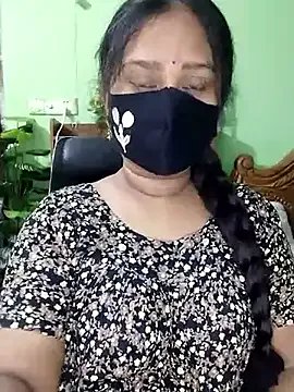 Idhika-Paul on StripChat