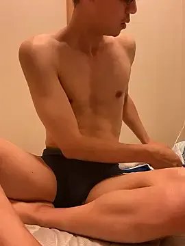 iiiviviii on StripChat