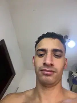 ikaro21 on StripChat