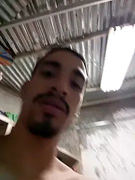 ikaro21 on StripChat