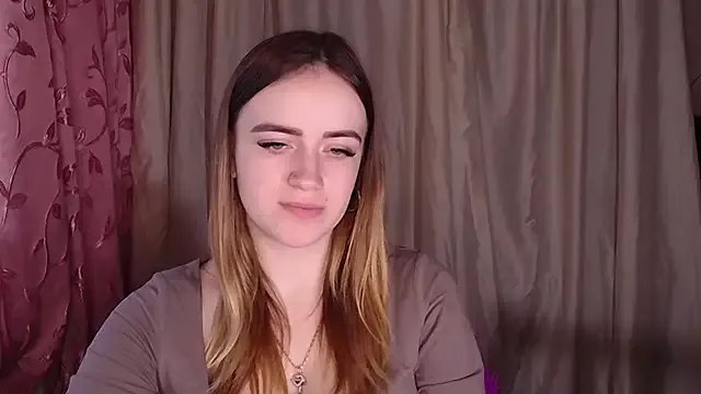 Illa_May on StripChat