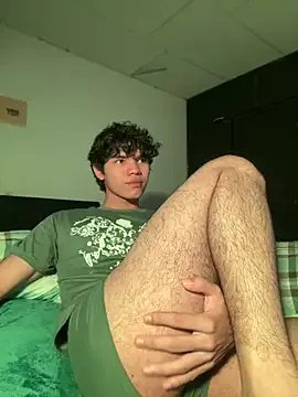 Freechat Im_Camii on StripChat