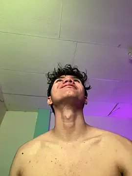 Freechat Im_Camii on StripChat