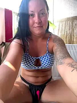 Freechat ImpressYouDaily on StripChat