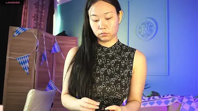 Inari_Okami_ on StripChat