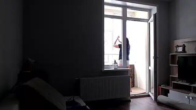 increible_della on StripChat