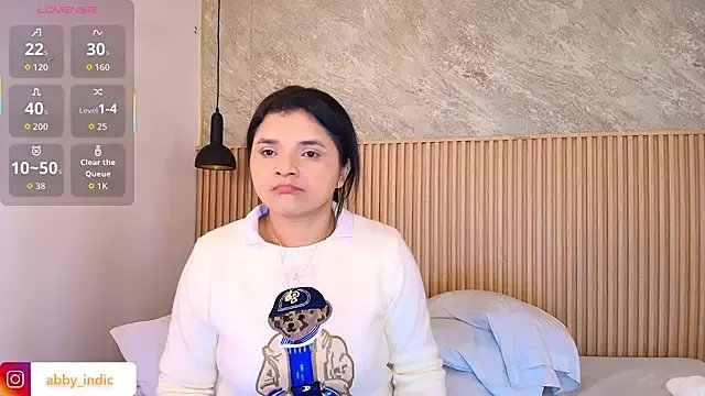 indi_catalina on StripChat