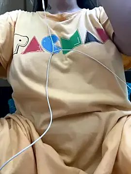 Indian_model9 on StripChat