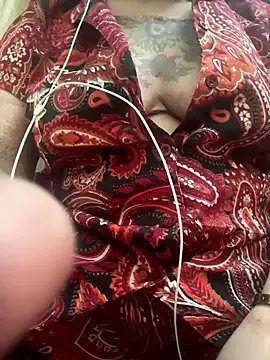 Indian_model9 on StripChat