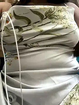 Indian_model9 on StripChat