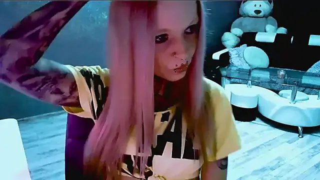 InesGold on StripChat