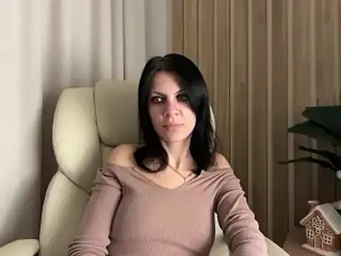 InjaAtHome on StripChat