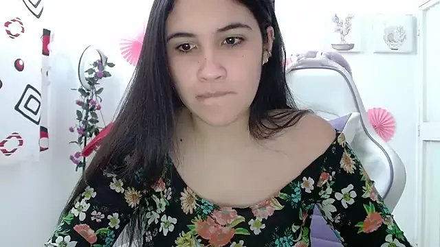 InocentHeaven1 on StripChat