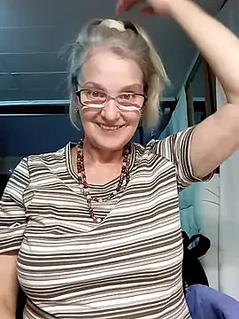 irinamaux on StripChat