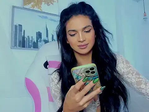 ISA_BELLA_VZL on StripChat