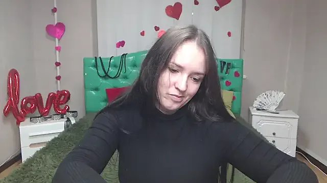 IsabelBlackberry on StripChat