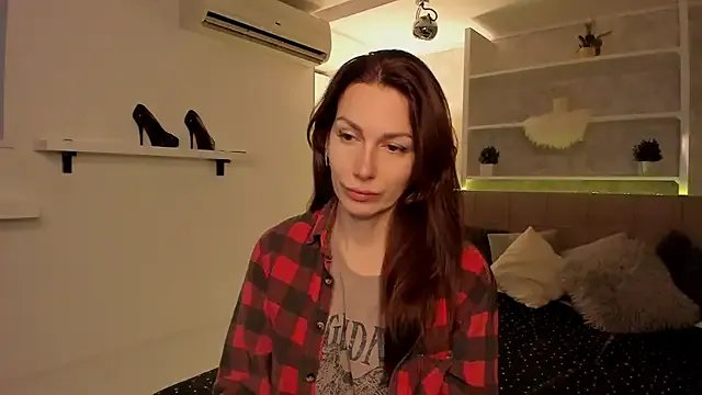 IsabelKiss on StripChat