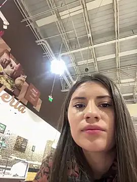 Isabella21_ — SQUIRT IN PANTS IN PUBLIC