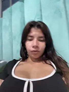 isabella__naugthy on StripChat
