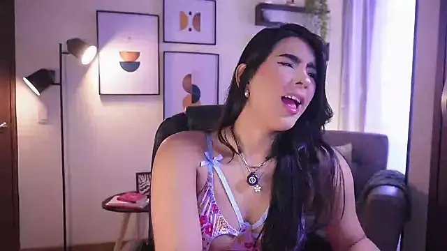 Isabella_dior on StripChat