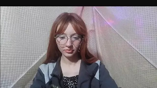 IsabellaBlacky on StripChat