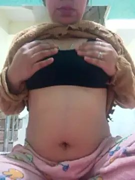 Freechat isha_sharma2002 on StripChat